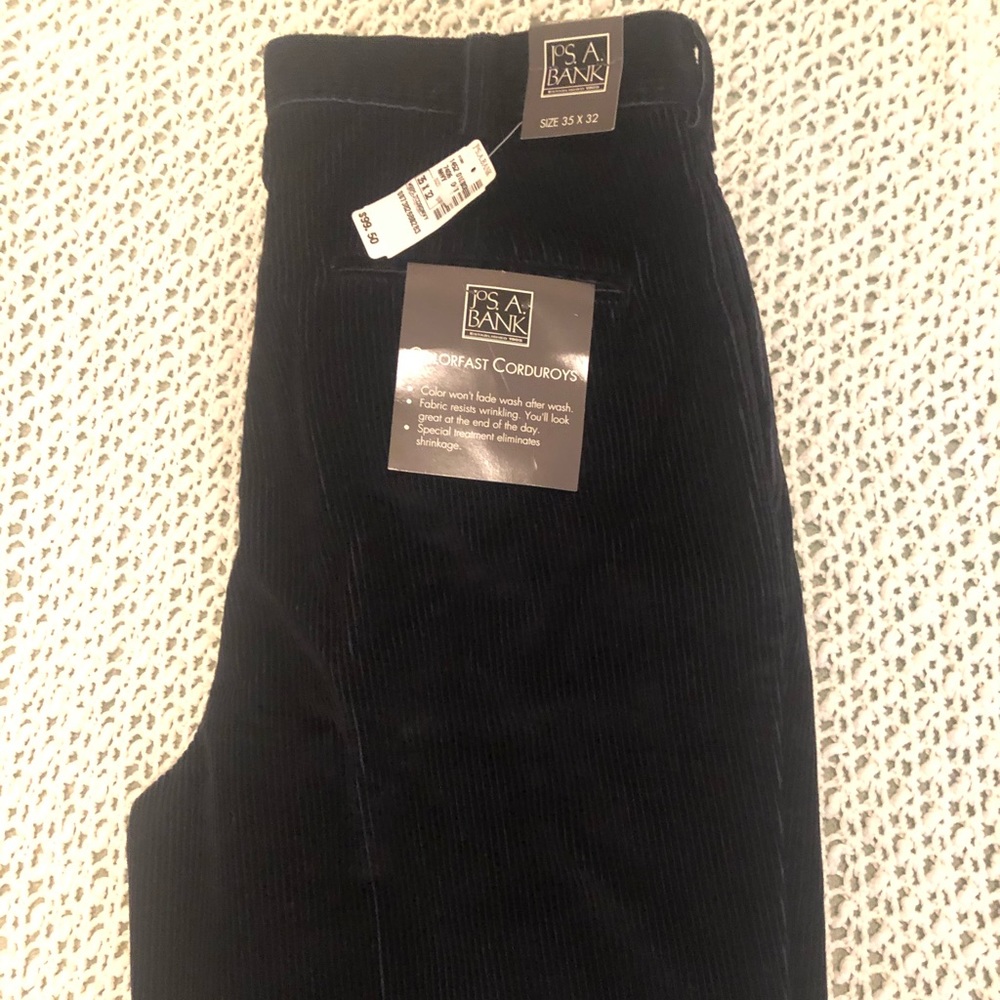 NWT JOS. A. BANK Corduroy 35x32 Navy
